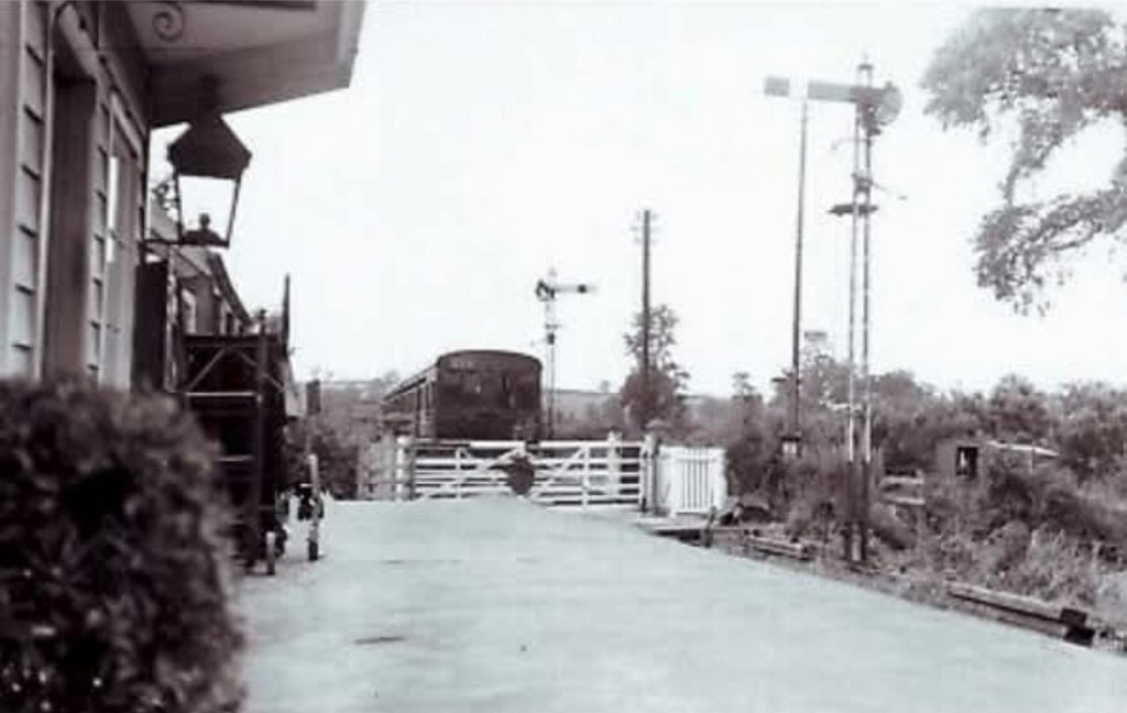 Colyford Level Crossing